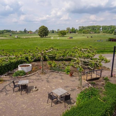 Bed And Breakfast Maas En Waal Beuningen  Extérieur photo